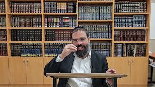 הרב חיים סרוסי - פרשת לך לך תשפ"ו - אל תפרום את הבגד (הרב חיים סרוסי) - התמונה מוצגת ישירות מתוך אתר האינטרנט יוטיוב. זכויות היוצרים בתמונה שייכות ליוצרה. קישור קרדיט למקור התוכן נמצא בתוך דף הסרטון