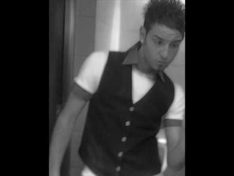 QaRiZMa Ft. uGuR-E - DuYGuLaRiMi HaRCaDiN 2008