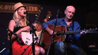 Carl Jackson & Ashley Campbell - How's The World Treating You