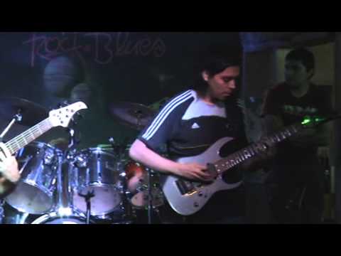Octopus - Confront the Fear Beyond (Live, 2011) House Rock, Santiago-Chile