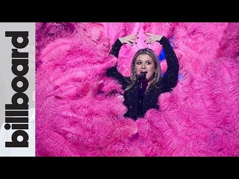Kelly Clarkson - Opening Medley Performance (Billboard Music Awards 2018) HD