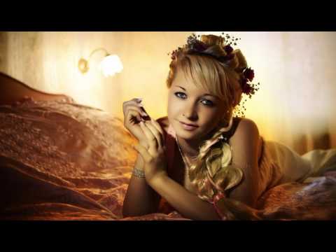 Vicetone - Collide (ft. Rosi Golan)