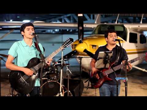 Grupo Unico - Me Han Visto Volando (En Vivo 2015)