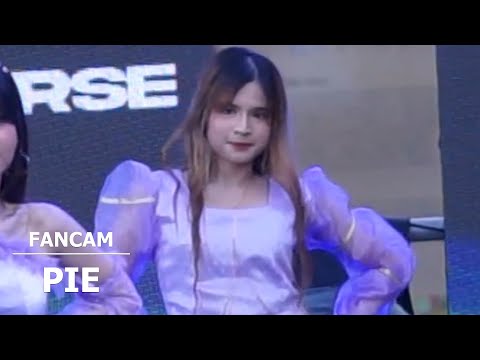 230507 Astria cover WJSN (Pie as Dayoung) - Aura @ ICONSIAM Dancetopia