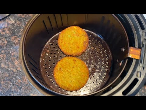 Air Fryer Frozen Veggie Burgers - air fryer makes them so crispy! 😋😋👍👍