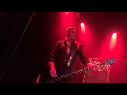 Bonsai kitten Live Roadrunner rock and motor club Berlin 6th November 2022