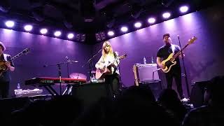 Lucy Rose - Find Myself (Live in Manila)