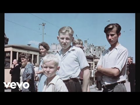 Lea Porcelain - Loose Life