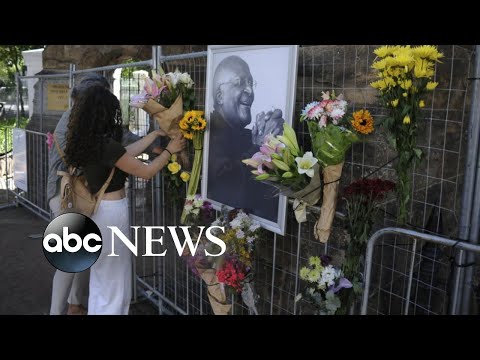 Tributes pour in for Archbishop Desmond Tutu
