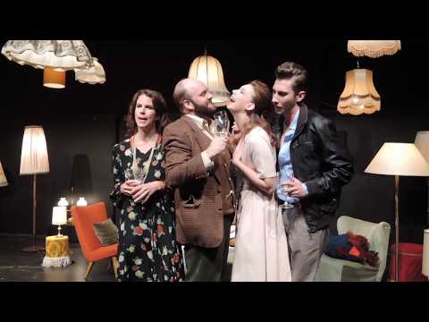 Hinter der Fassade - Trailer - Theater Trier