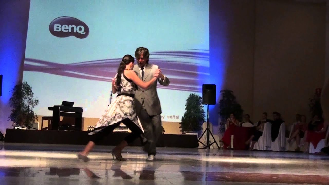 Milton Homann y Romina - "Chiqué"