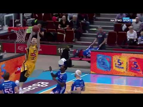 Love&Kolenda alley-oop! #EnergaBasketLiga #PLKPL