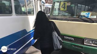 Beispielhaft: Busbarrikade in Boliviens konstitutioneller Hauptstadt
