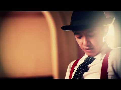 Sai Sai Kham Leng Feat. Bunny Phyoe - တကိုယ်တော်ဗယ်လင်န်တိုင်း (Lonesome Valentine) [Music Video]