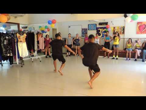 Passinho foda (CL Fabulloso e Leony Lopes)