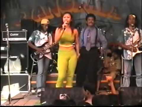 Inul Daratista - Helo Dangdut