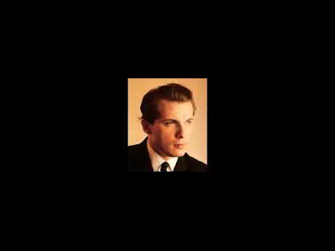 Glenn Gould plays Toccata BWV 910-916 Piano BACH