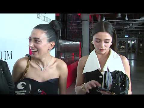 Kızılcık Şerbeti ekibi şık gecede buluştu! Sıla Türkoğlu, Ceren Yalazoğlu, Sibel Taşçıoğlu..