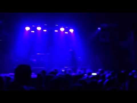 Tricky - 'Does It' feat. Francesca Belmonte