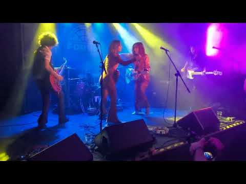 Little Quirks: Colours @tunbridgewellsforum7074  27/07/2023