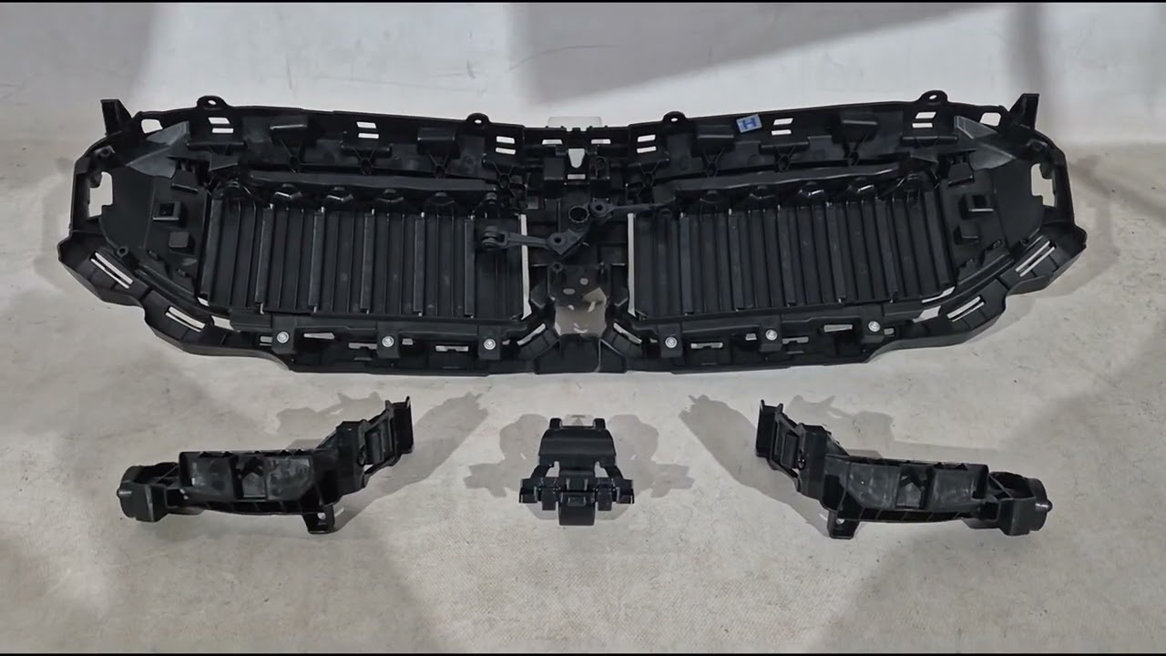 BMW 3. sērija G20/G21 2018– Aktīvā gaisa aizkara žalūzijas (no 2022+) Video 1