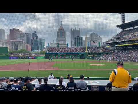 image-How many entrances are there to PNC Park?