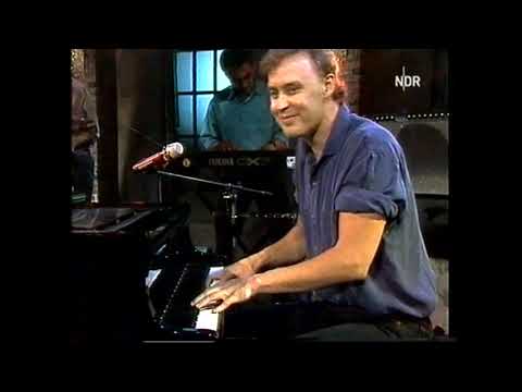 BRUCE HORNSBY - Valley Road ('Extratour' German TV 1988)