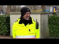 Ongerwaeg  en de koelbox op een kruising in Linne - 29 januari 2022