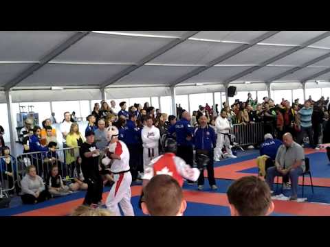 Gordon Burcham England v Dom Aversa canada