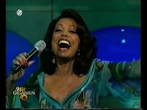 THE FIFTH DIMENSION - Aquarius (Hit Giganten 2008 German TV)