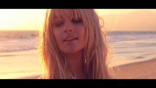 Frankmusik - "As fast as I can" - M.B.E Astronaut Moon Stomp Mix