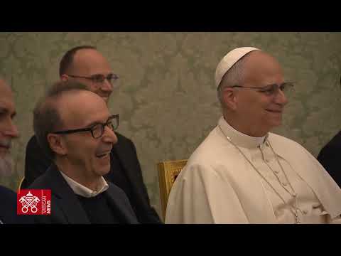 Pope meets Roberto Benigni ahead of Saint Peter monologue premiere