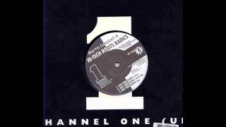 Martin Campbell &amp; Hi Tech Roots Radics - Old Time Dance + Version Killer Roots