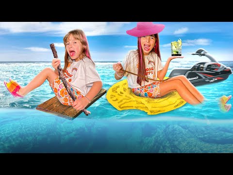 Casa Flutuante de R$10 vs R$10000  Casa Rico vs Casa Pobre!