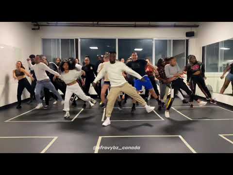 Naira Marley - First time in America 🗽 (Dance Video) Loicreyeltv