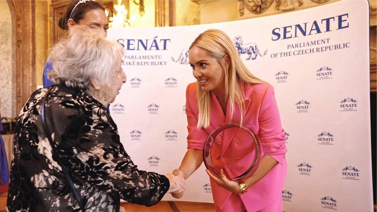 Play nadace Krása pomoci - Beauty awards 2023