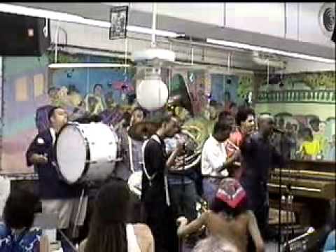 Coolbone-Roo's House, Lay it Down