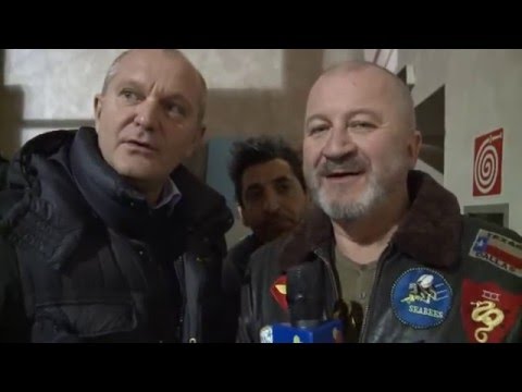 Vigevano, spettacolo per il sì alla Città Metropolitana