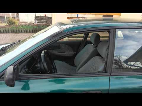 Демонстрация работы доводчика стекол