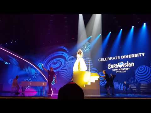 Getting ready on stage (Switzerland - Timebelle - Apollo - Eurovision Song Contest 2017)