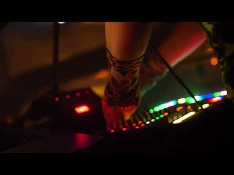 MARIA Die RUHE @ Distillery Club