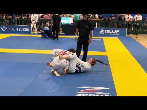 IBJJF Dallas Open - Female Blue Belt - Tess Kent vs Teresa Spangler