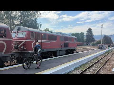 Superpower! 75008 & 75005 arrive at Velingrad with a southbound service with extra stock! 29/09/2023