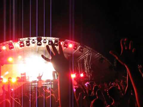 Thomas Gold @ Cacao Beach 10 Aug