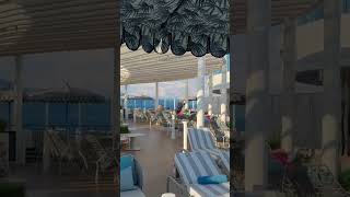 Chill vibe on the 18th deck of the Sun Princess in the sanctuary