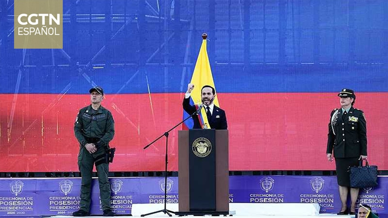 Abelardo De la Espriella asume oficialmente la presidencia de Colombia en Cali