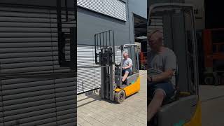Jungheinrich EFG115 (Res Dj) three-wheel forklift for sale - Image 4 | Forkliftonline CA Jungheinrich EFG115 (Res Dj) three-wheel forklift | Image 4 - Forkliftonline