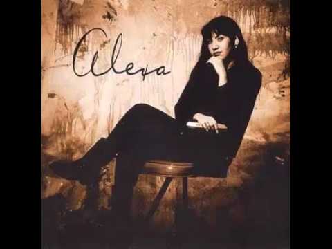 Alexa - Fuera De Mi Vida