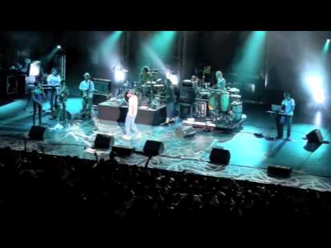 Gentleman & The Far East Band - Man A Rise [in Vienne, France 7/16/2009]