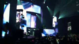 Bassnectar "Cozza Frenzy remix" live @ NYE 2011 Nashville